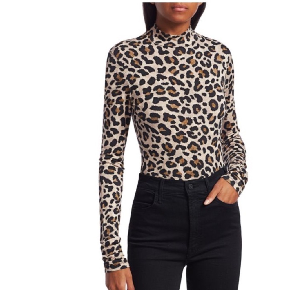 ANDAMANE Beth Leopard-Print Turtleneck Top Long Sleeve‎ Size Medium